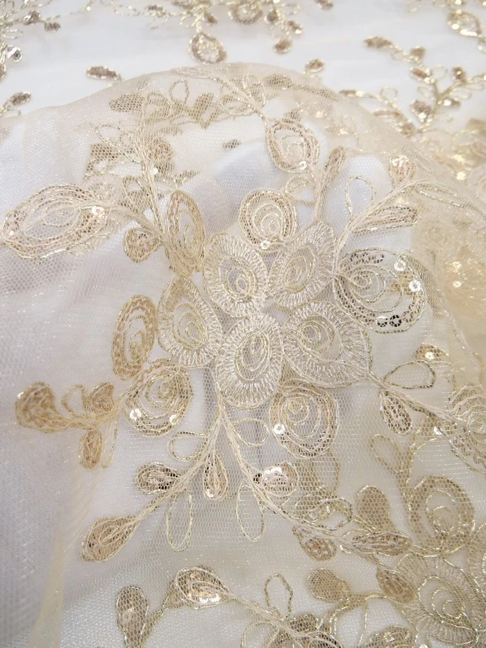Bouquet 3D Floral Sequins Mesh Fabric - Gold - Image 4