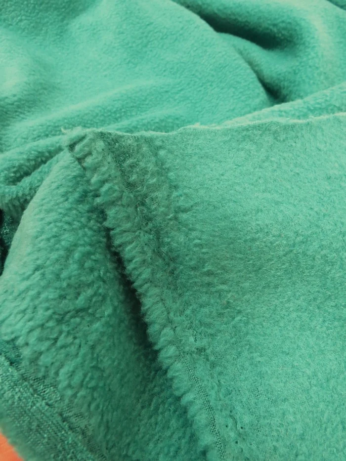 Fleece Fabric Solid / Candy / 65 Yard Roll - Image 3